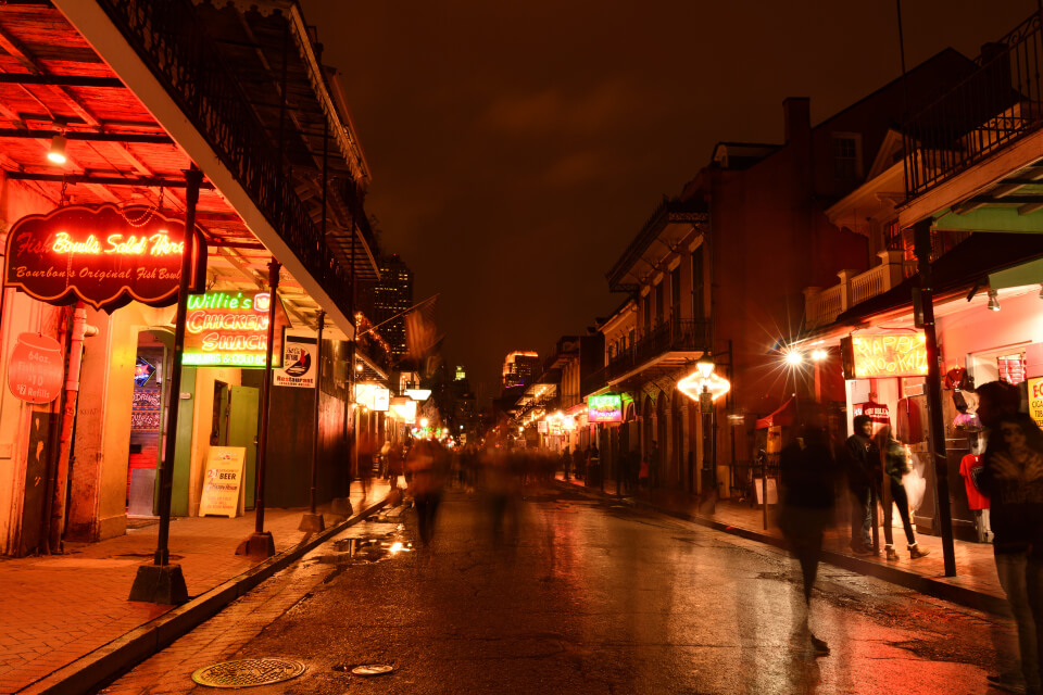 バーボンストリート夜景写真3.jpg
