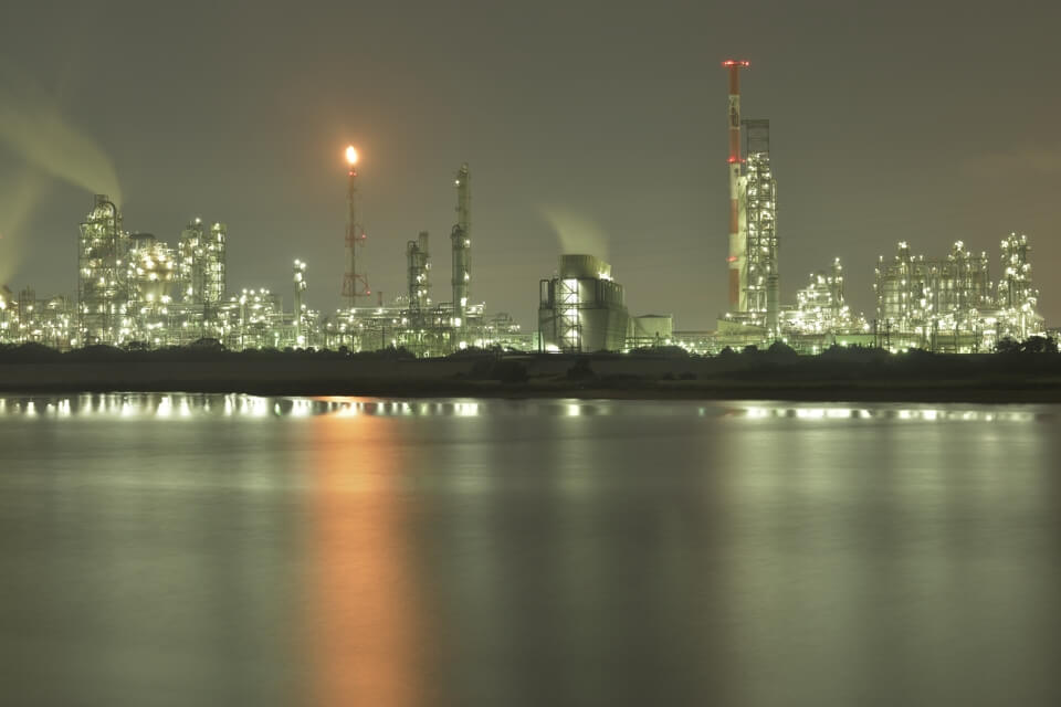 四日市の工場夜景写真