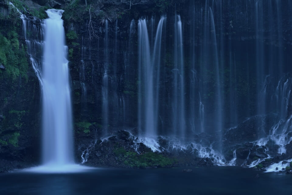 白糸の滝の写真