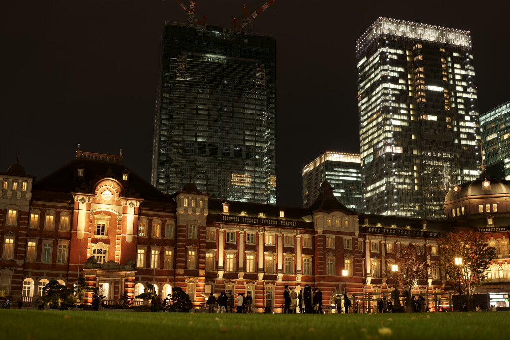 東京駅夜景写真撮影