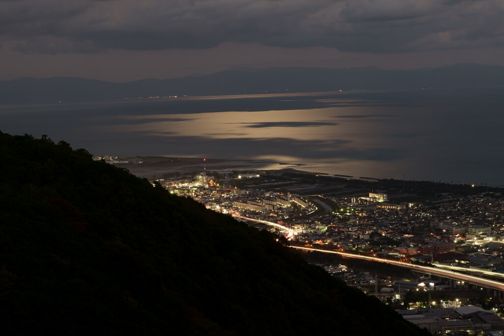 朝鮮岩の夜景写真撮影